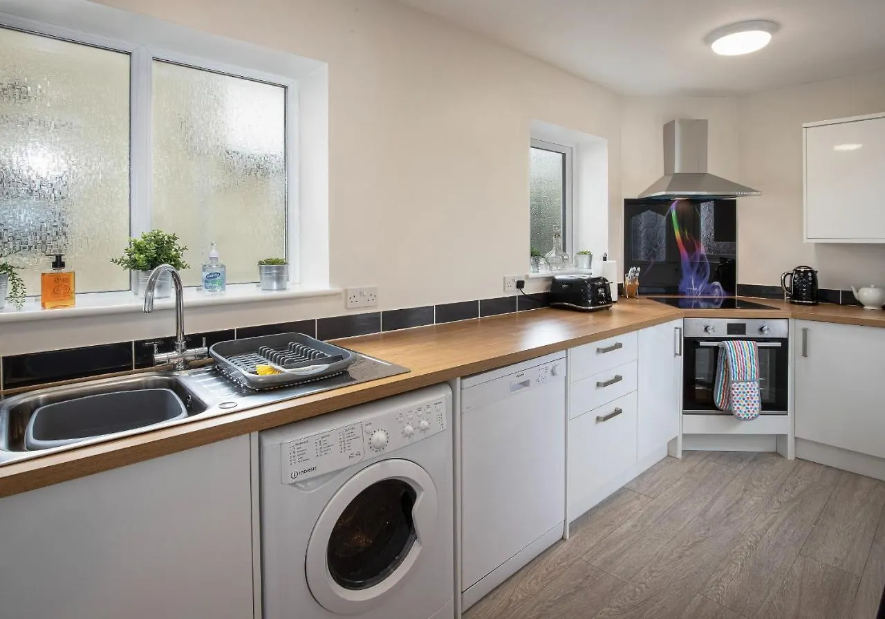 Fantastic! Family Home: Free Parking Blackpool Holiday home