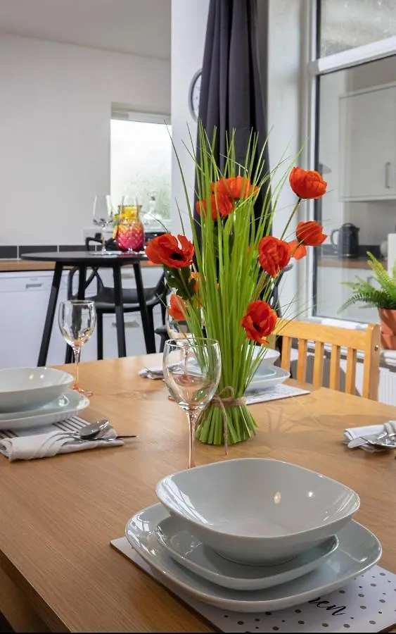 Holiday home Fantastic! Family Home: Free Parking Blackpool United Kingdom