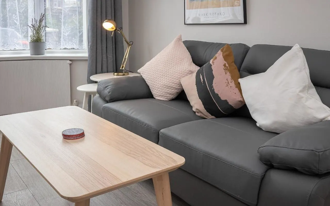 Holiday home Fantastic! Family Home: Free Parking Blackpool